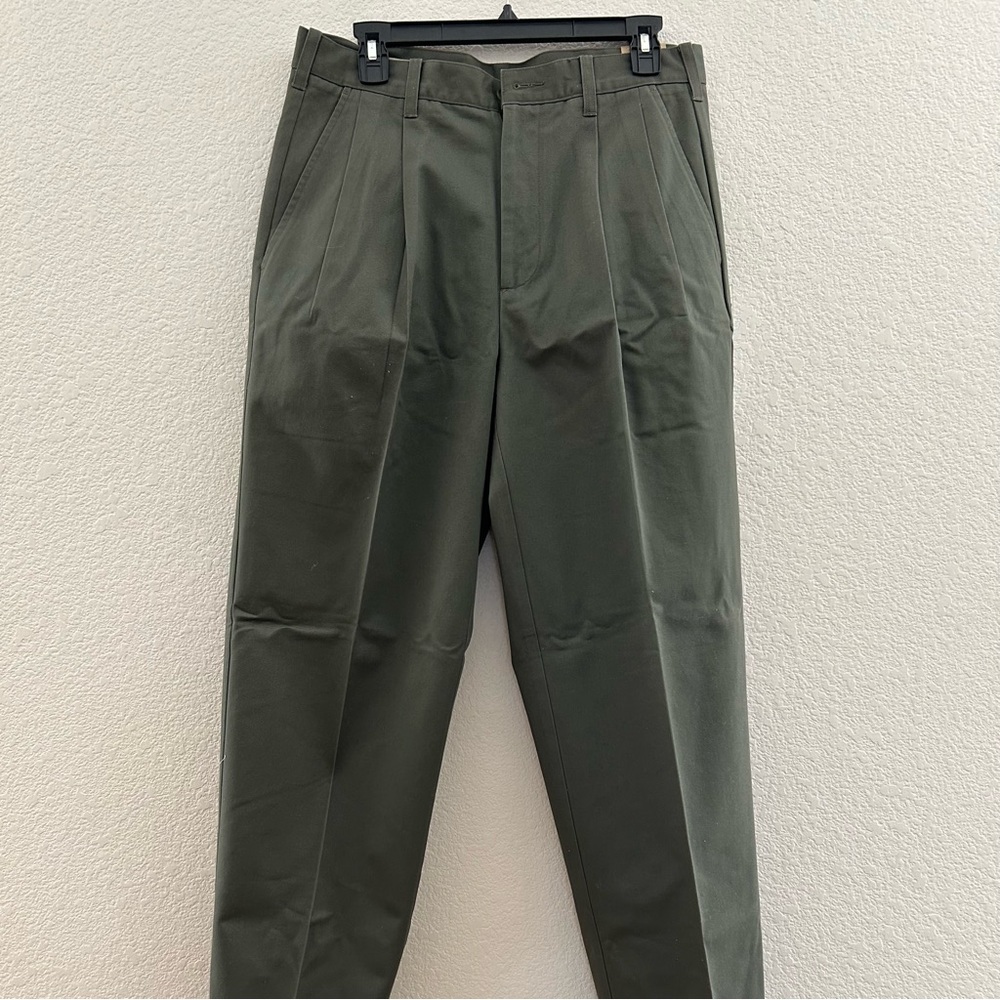 NWT High Sierra Men's Olive Green Classic Fit Pleated Dress Pants
